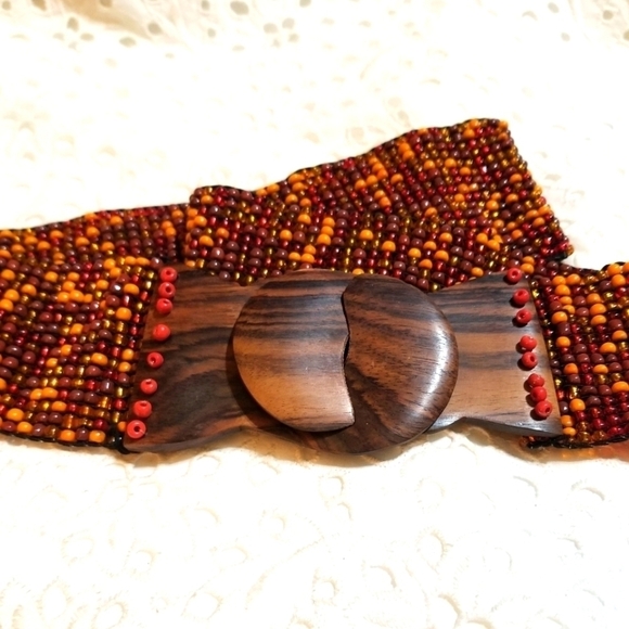 MONIES Gerda Lynggaard Wooden with Glass Beads Belt ~ VINTAGE - Picture 4 of 7